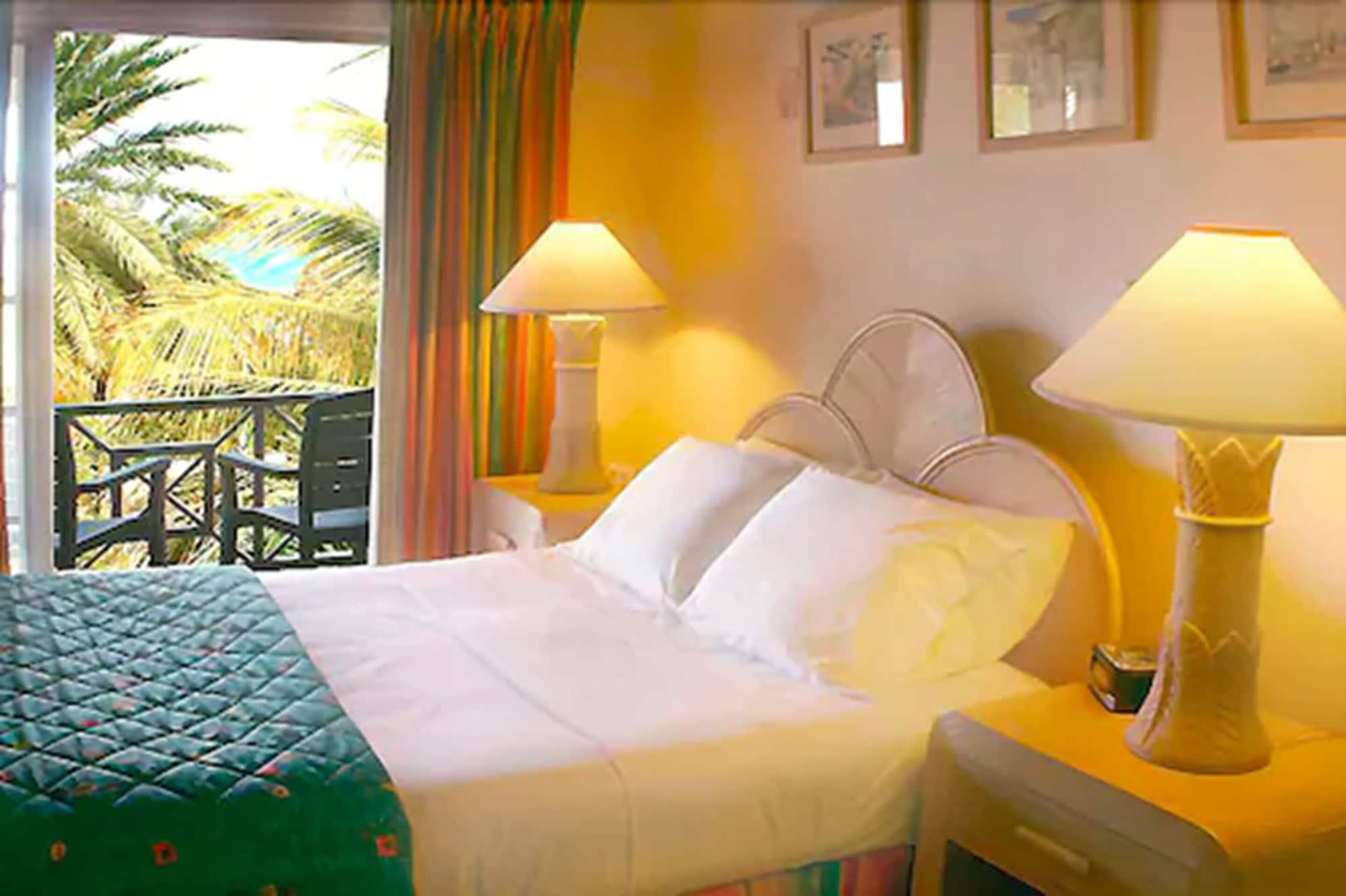 Dickenson Bay Cottages Cedar Grove Экстерьер фото
