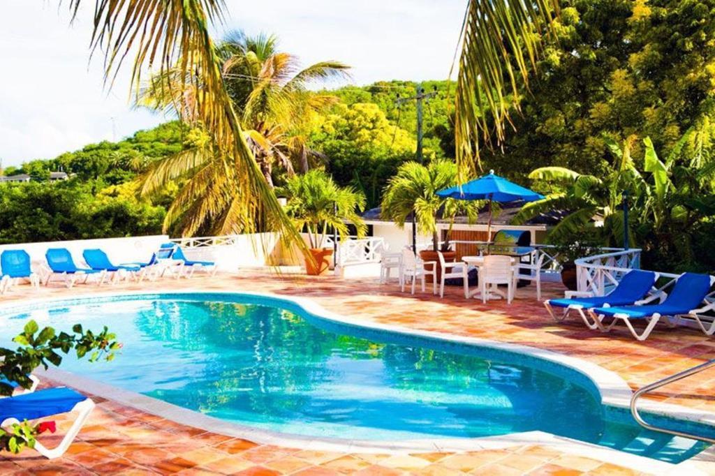Dickenson Bay Cottages Cedar Grove Экстерьер фото