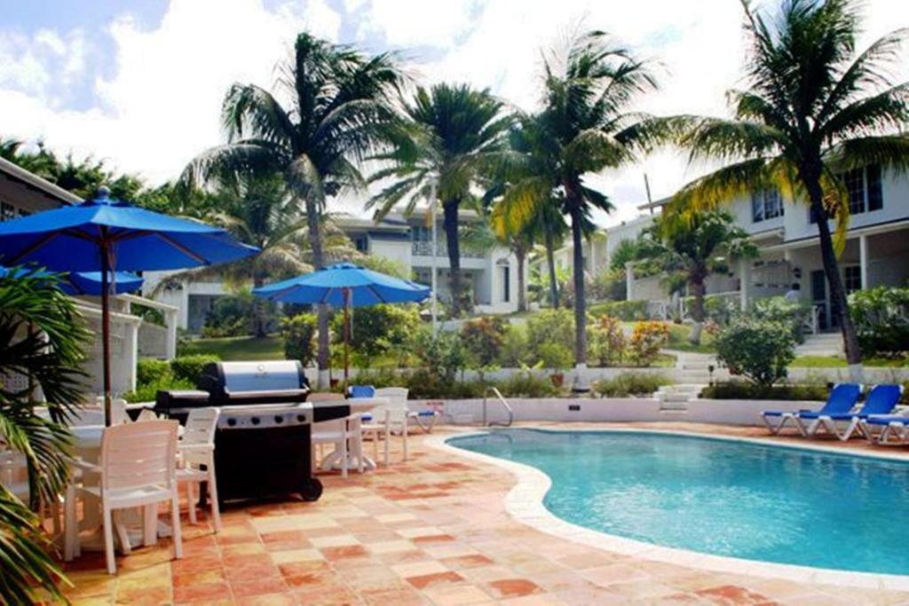 Dickenson Bay Cottages Cedar Grove Экстерьер фото