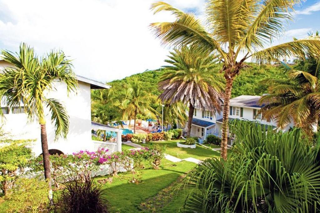Dickenson Bay Cottages Cedar Grove Экстерьер фото
