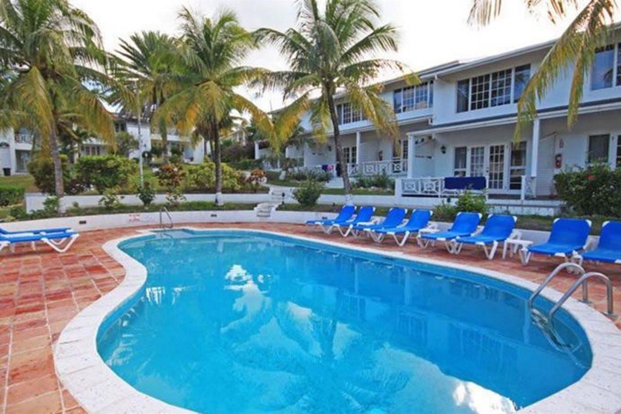 Dickenson Bay Cottages Cedar Grove Экстерьер фото