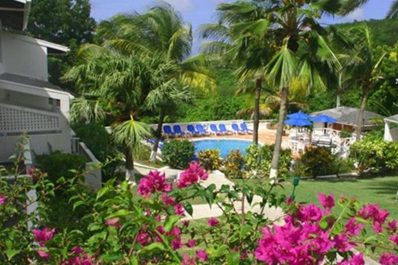 Dickenson Bay Cottages Cedar Grove Экстерьер фото