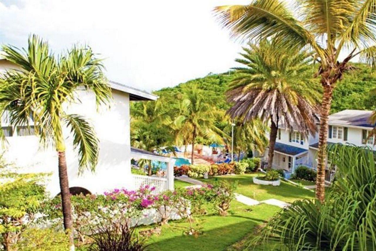 Dickenson Bay Cottages Cedar Grove Экстерьер фото